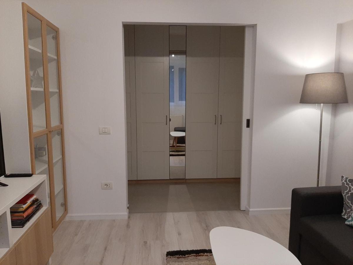 Light House Appartement Cluj-Napoca Buitenkant foto